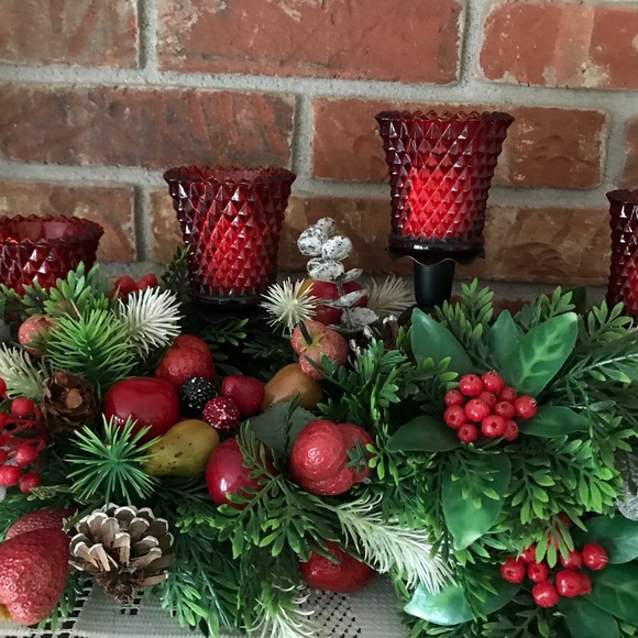 Rare 1970’s Christmas Ruby Glass Candle Centerpiece - Picture 9 of 16